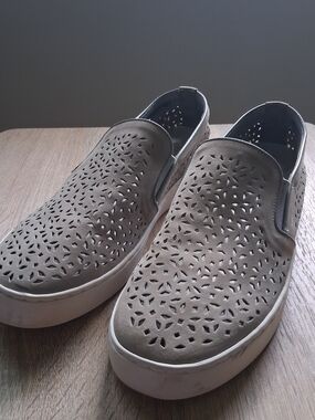 Vionic Women's Size 10 Slip-Ons